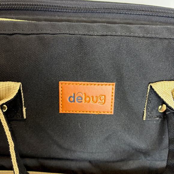 Debug- Diaper Backpack Travel Changing Station with 30L Bassinet- Black - Picture 3 of 11